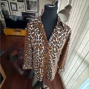 Vintage 70s Leopard Print Button-Up Women's Top